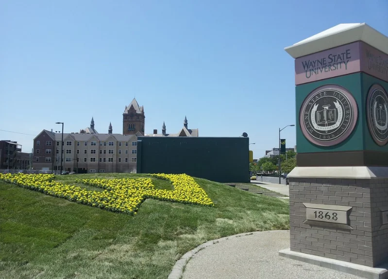 WAYNE-STATE-U-EUGENE-APPLEBAUM-COLLEGE-OF-PHARMACY-AND-HEALTH-SCIENCES